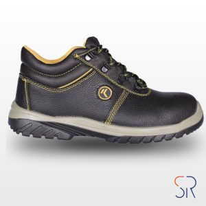 Bota classic negra lamina S3